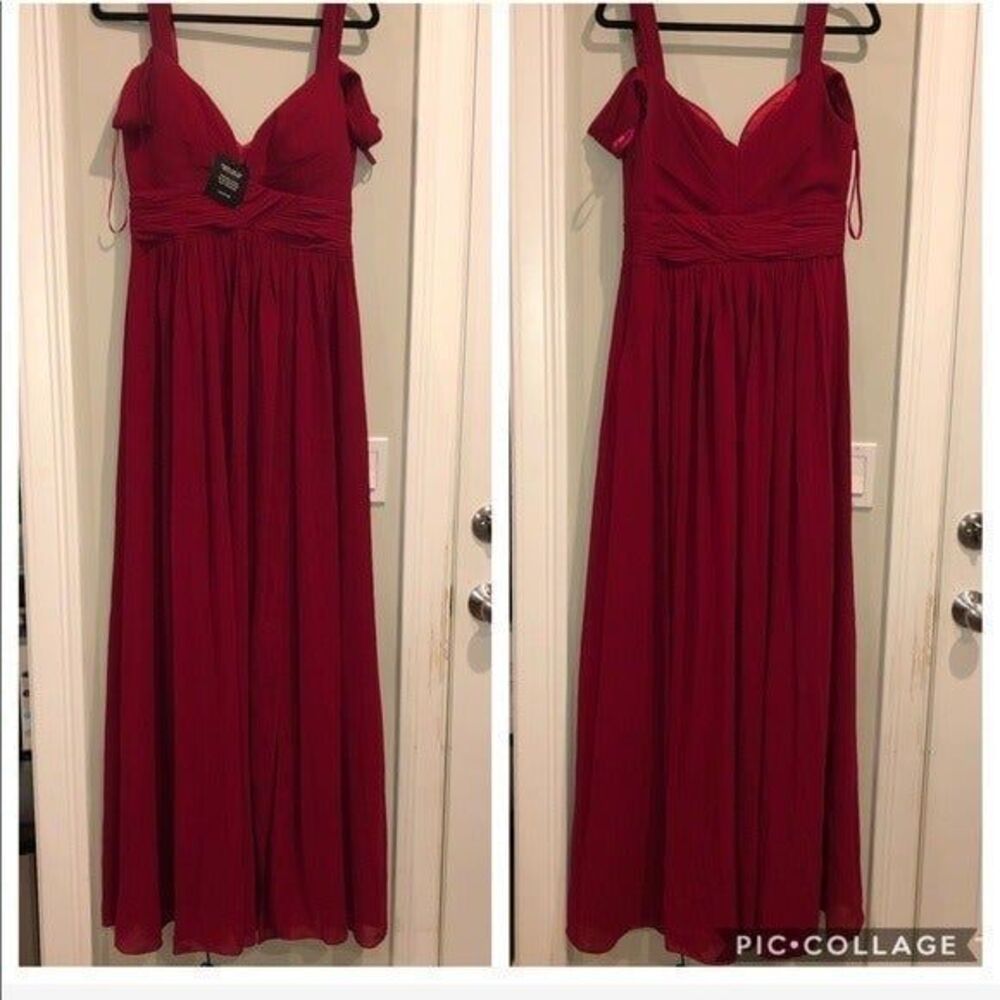 Gorgeous Ocean of Elegance RedWine Gown - Picture 3 of 7